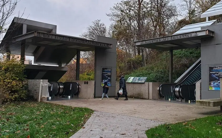 Accès aux transports par le parc Rodin